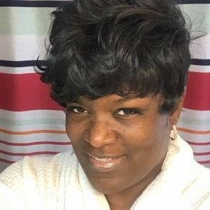 Meet your Posher, Sherry